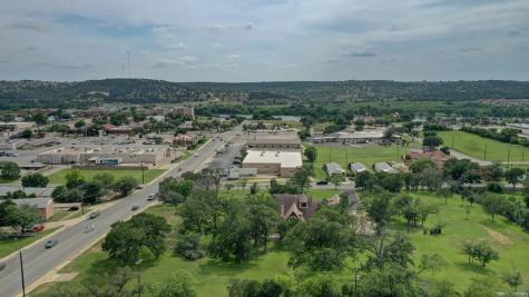 1104 Lois Street Kerrville TX 78028