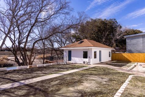 2523 Memorial Boulevard Kerrville TX 78028