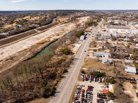 2523 Memorial Boulevard Kerrville TX 78028