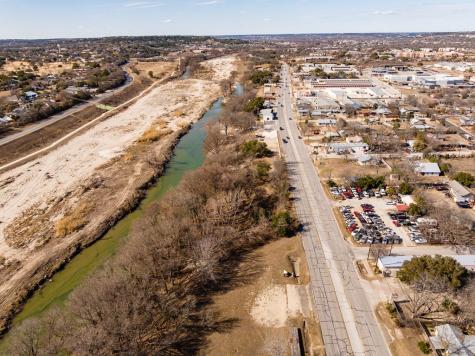 2523 Memorial Boulevard Kerrville TX 78028