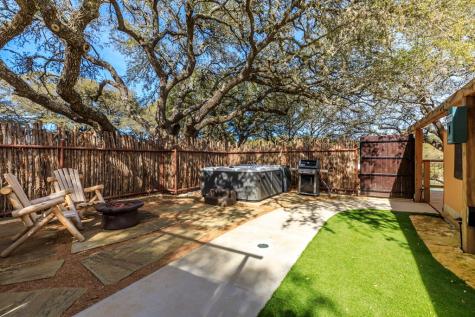 190 Stablewood Springs Drive Hunt TX 78025