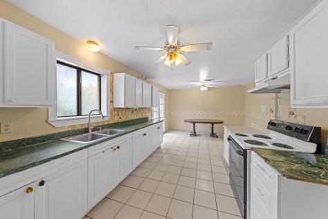 311 Leslie Drive Kerrville TX 78028