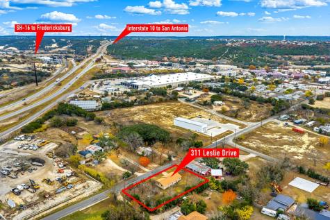 311 Leslie Drive Kerrville TX 78028