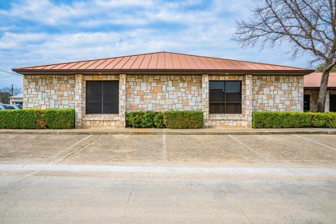 707 Hill Country Drive Kerrville TX 78028