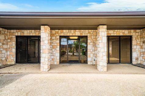 707 Hill Country Drive Kerrville TX 78028