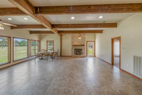 668 Elm Pass Road Center Point TX 78010