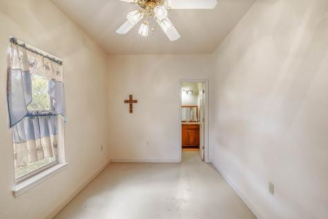 668 Elm Pass Road Center Point TX 78010