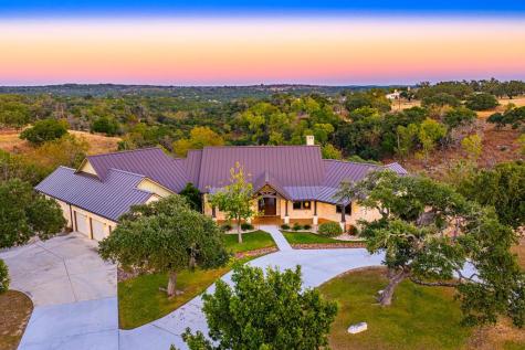 131 Bootlegger Lane Kerrville TX 78028