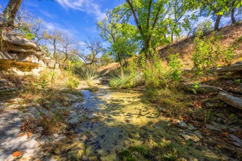 131 Bootlegger Lane Kerrville TX 78028
