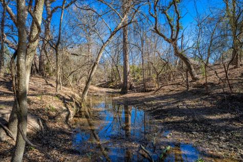 135 Rooster Ridge Kerrville TX 78028