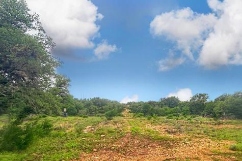 24729 County Road 310 Barksdale TX 78828