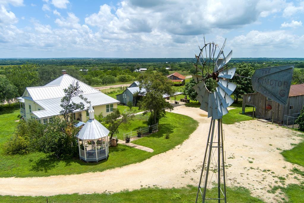 4515 Stapper Road Saint Hedwig TX 78152