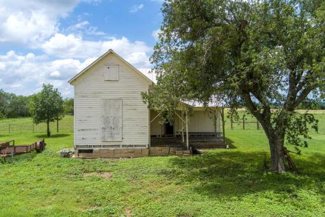 4515 Stapper Road Saint Hedwig TX 78152