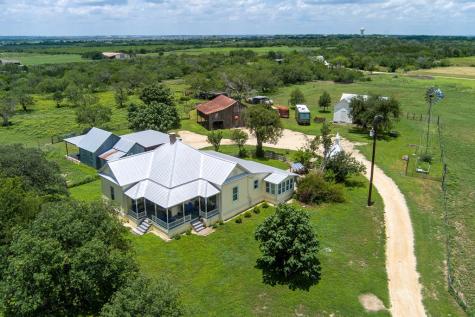 4515 Stapper Road Saint Hedwig TX 78152
