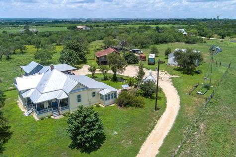 4515 Stapper Road Saint Hedwig TX 78152