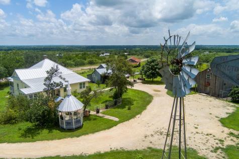 4515 Stapper Road Saint Hedwig TX 78152