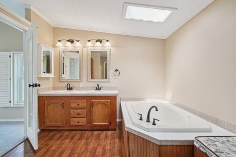 250 Wharton Road Kerrville TX 78028