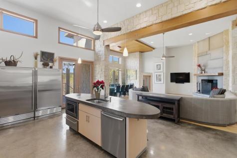 170 Bootlegger Lane Kerrville TX 78028