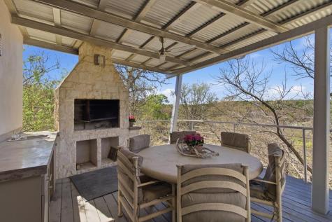 170 Bootlegger Lane Kerrville TX 78028