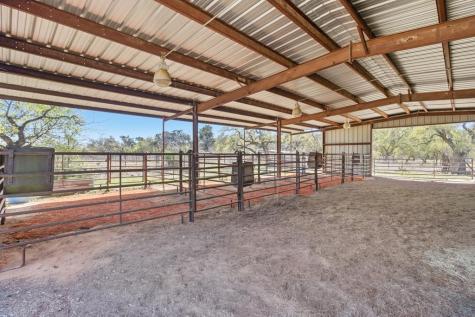 170 Bootlegger Lane Kerrville TX 78028