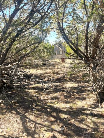 527 Arrow Head Leakey TX 78873