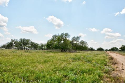 18885 Rr 479 Harper TX 78631