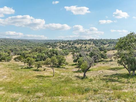 00 Old Comfort Road Fredericksburg TX 78624