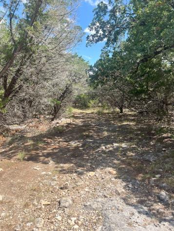 854 Pole Cave Creek Road Leakey TX 78873