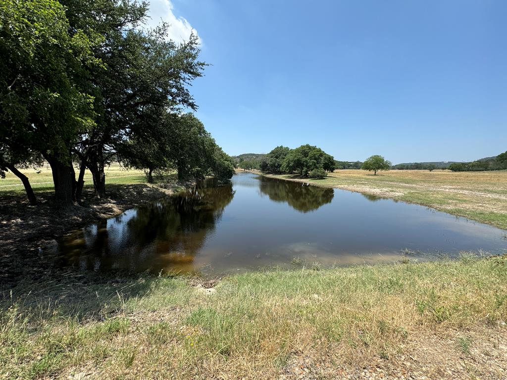 1275 Cypress Creek Road Kerrville TX 78028