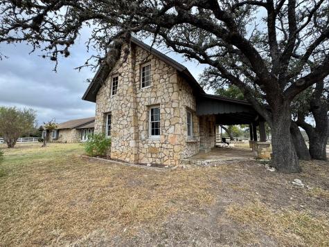 1275 Cypress Creek Road Kerrville TX 78028