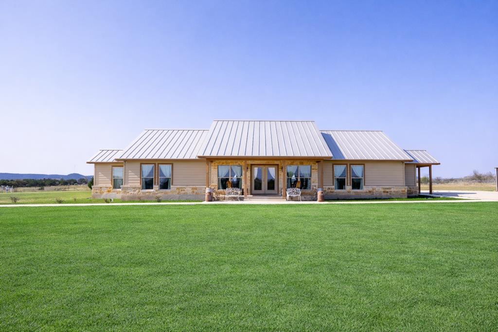 5025 Highway 16 Bandera TX 78003