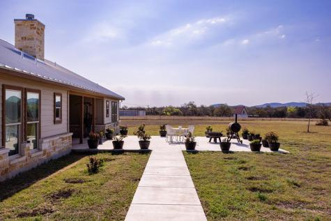 5025 Highway 16 Bandera TX 78003