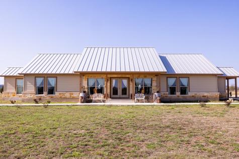 5025 Highway 16 Bandera TX 78003