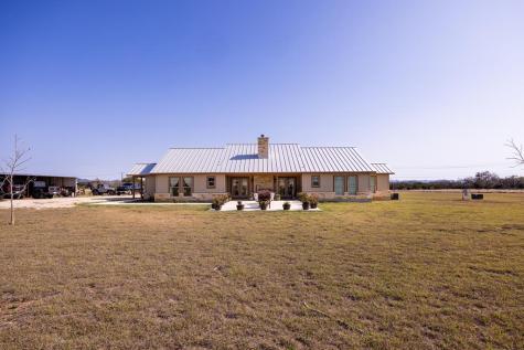 5025 Highway 16 Bandera TX 78003