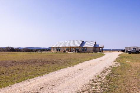 5025 Highway 16 Bandera TX 78003