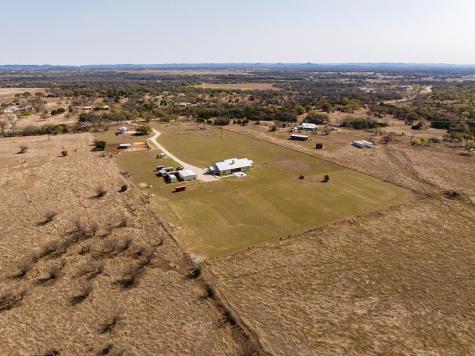 5025 Highway 16 Bandera TX 78003