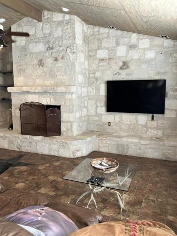 6729 Kc 210 Junction TX 76859