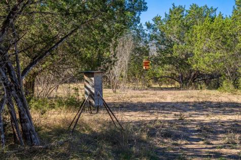 135 Rooster Ridge Kerrville TX 78028