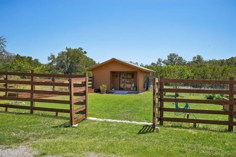 722 Lacey Oak Parkway Kerrville TX 78028
