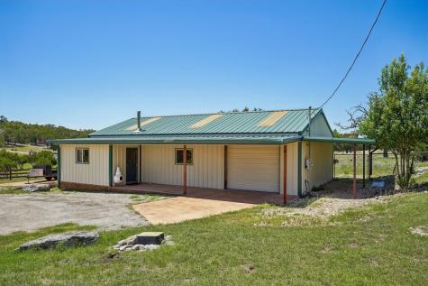 722 Lacey Oak Parkway Kerrville TX 78028