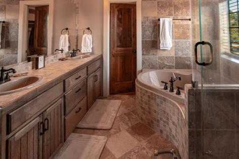 475 River Bend Road Hunt TX 78024