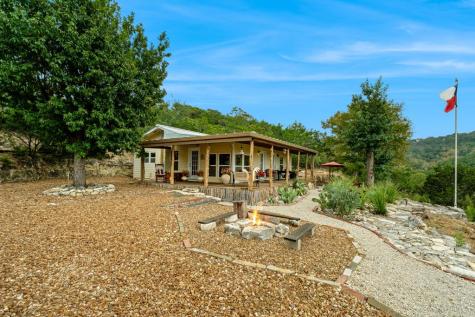 411 Valley View Drive Pipe Creek TX 78163