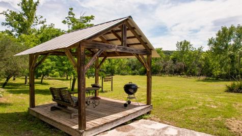 150 Coker Hollow Kerrville TX 78028