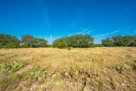 1075 Pr 3523 Roosevelt TX 76874