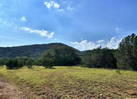 622 B County Road 353 Barksdale TX 78828