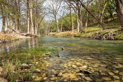 6515 Highway 27 Center Point TX 78010