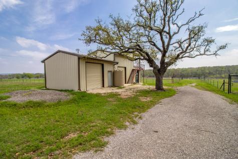 6515 Highway 27 Center Point TX 78010