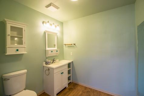 6515 Highway 27 Center Point TX 78010