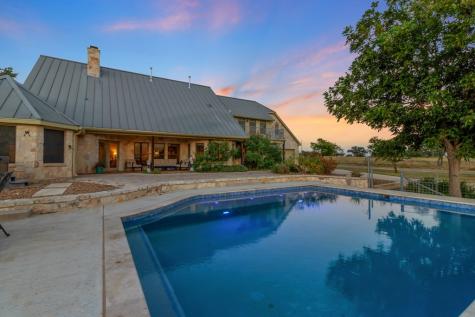 647 Funf Kinder Road Fredericksburg TX 78624