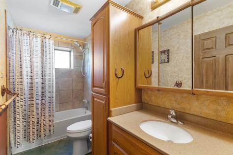 647 Funf Kinder Road Fredericksburg TX 78624